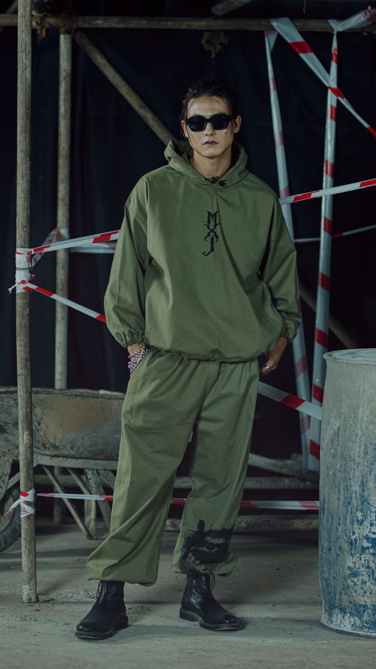 FROG HOODIE